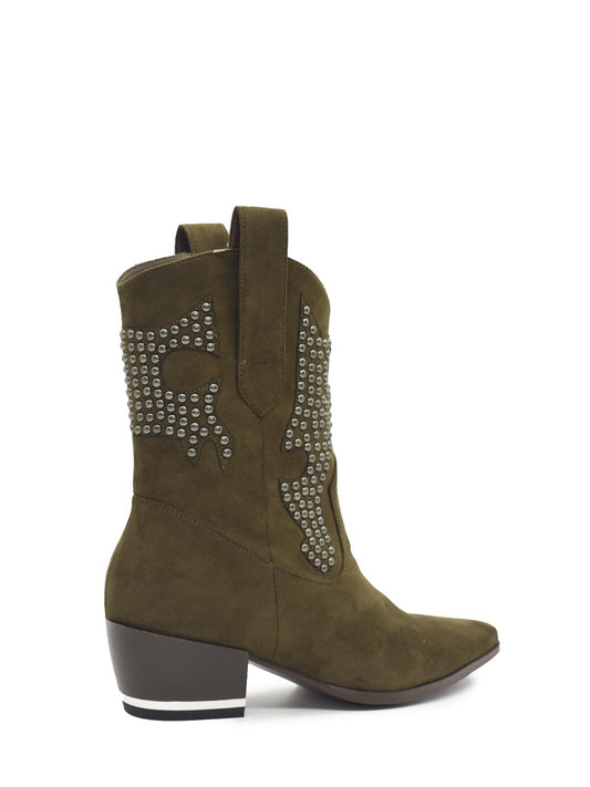 Country ankle boots in brown green with studs