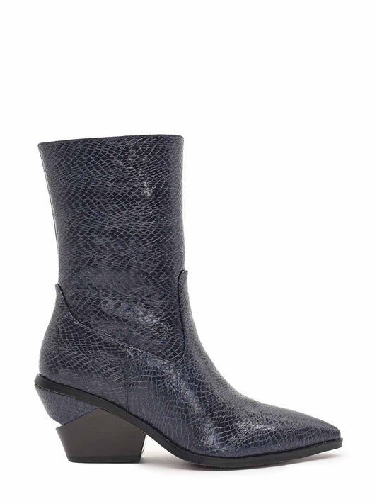 Cowboy ankle boots with blue snake print