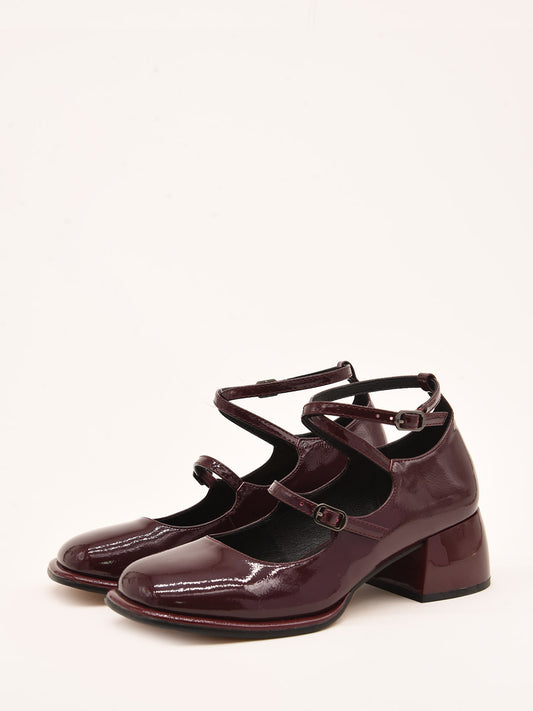 Scarpe Mary Jane con tacco largo in pelle verniciata bordeaux