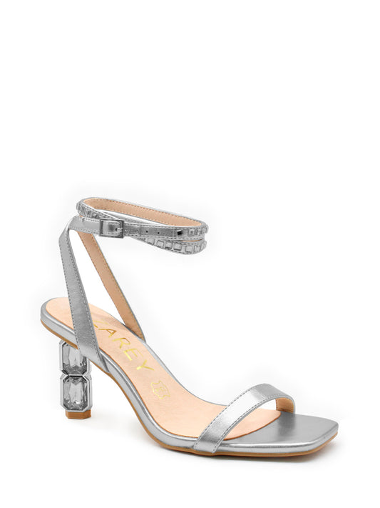 Silver sandal with heel detail