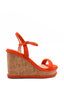 Sandalia de cuña en color naranja