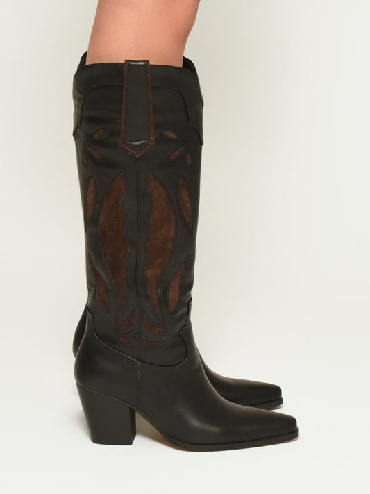 Black cowboy boots with leather and suede effect