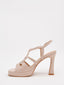 Sandalias nude de charol con tacón alto y plataforma