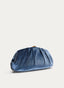 CLUTCH AZUL DE TERCIOPELO FRUNCIDO FIESTA CADENA