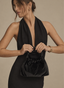 BOLSO FIESTA NEGRO TERCIOPELO ASA FRUNCIDA
