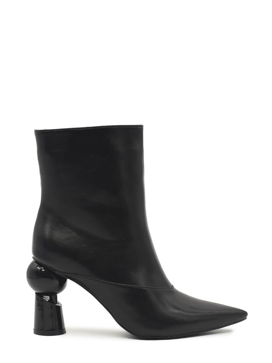 Women's black ankle boots with circle heel