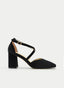 Zapato salón en color negro con acabado aterciopelado, punta fina y tacón ancho alto. Diseño elegante con tiras cruzadas al tobillo y cierre de hebilla lateral que aporta un estilo sofisticado y femenino ideal para eventos y celebraciones.