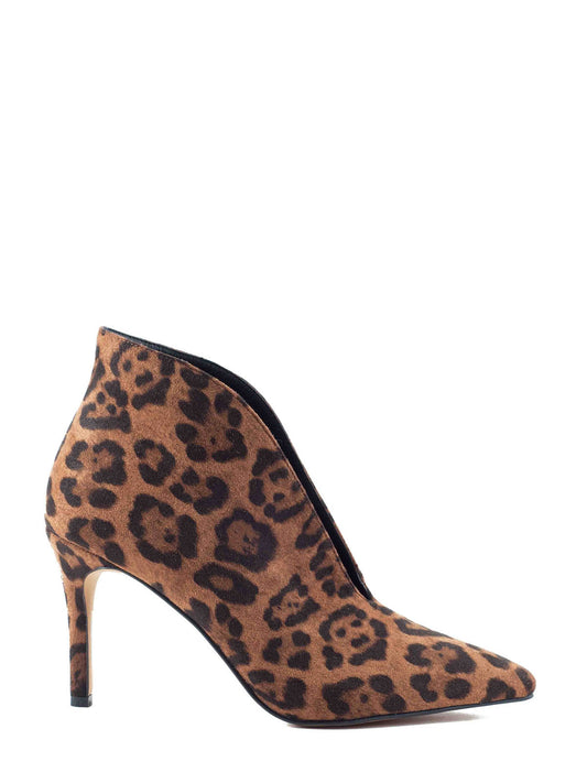 Leopard print ankle boots